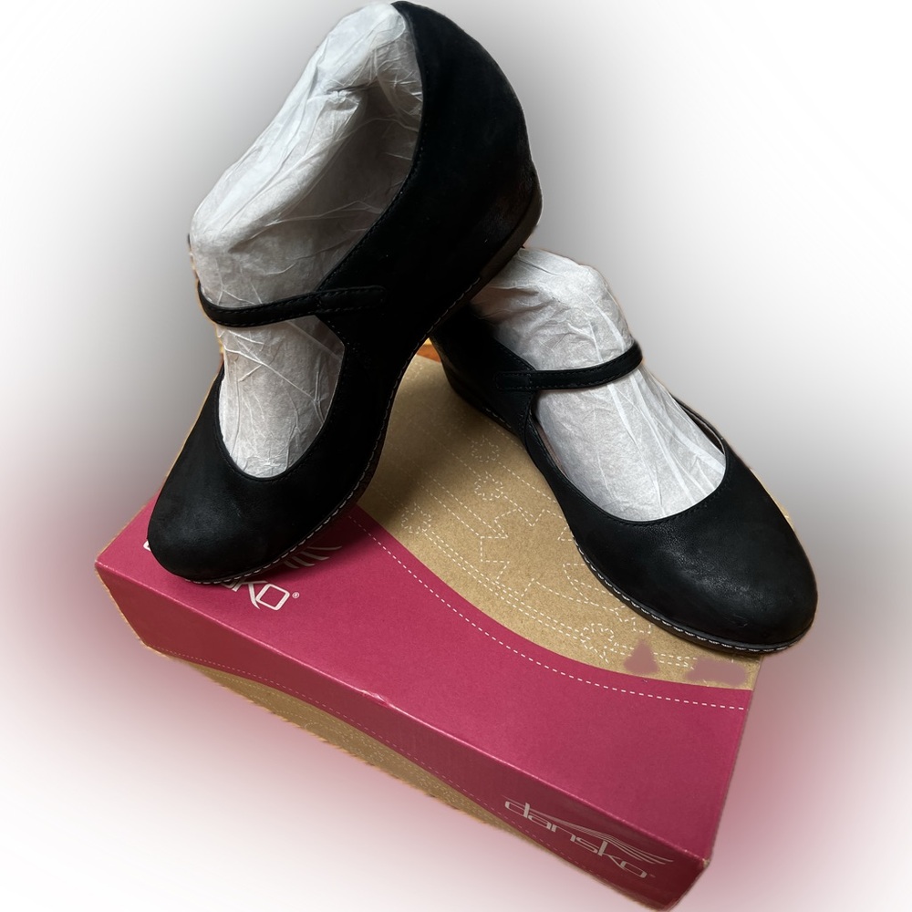 Dansko leather loralie maryjane wedges one strap 6900101200